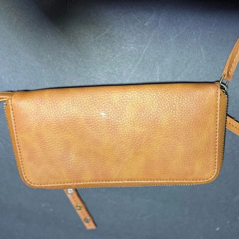 Free People Vegan Leather Wristlet Wallet Zip Around Tassel